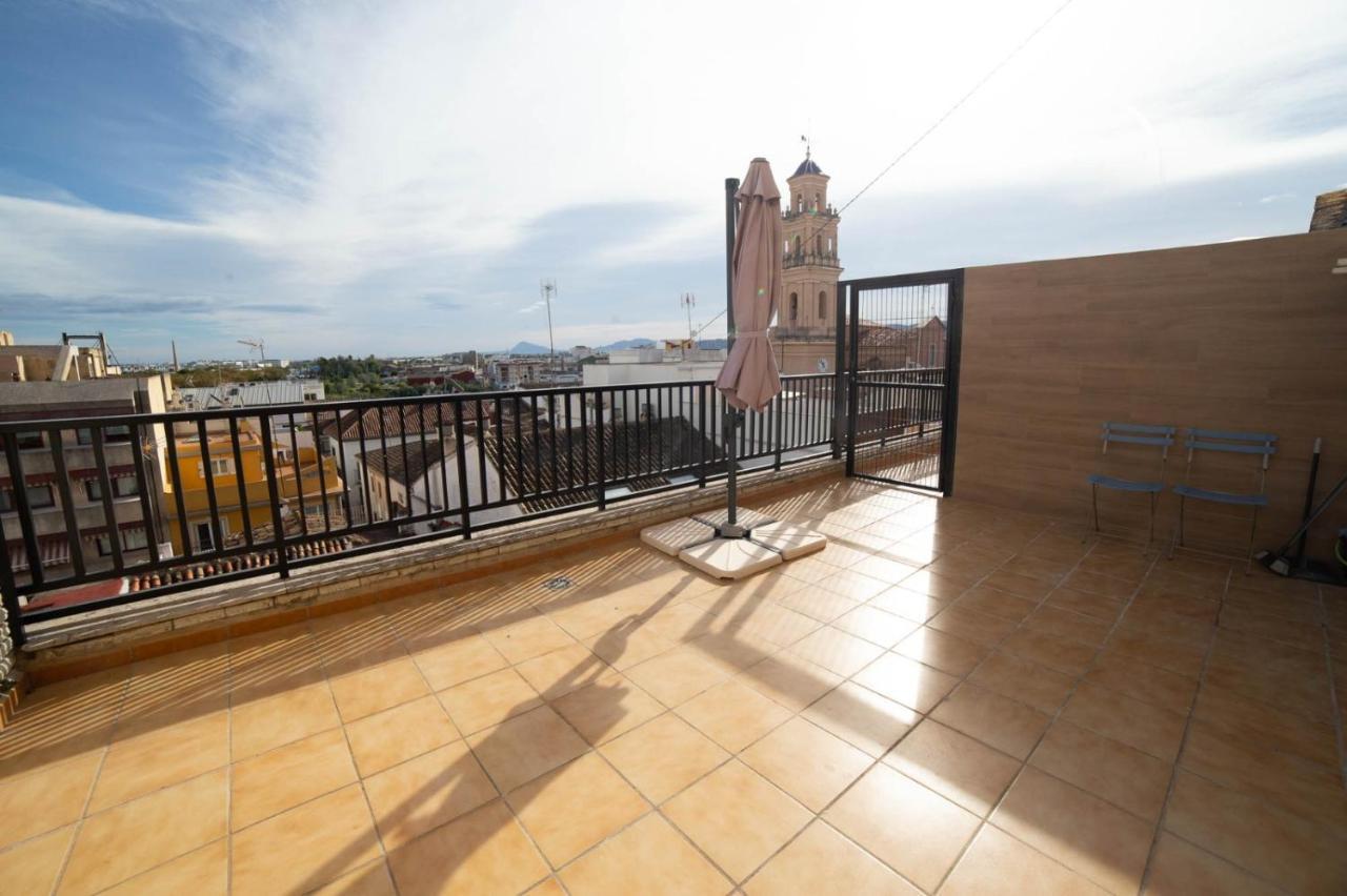 Atico Centro Gandia Apartment Екстериор снимка